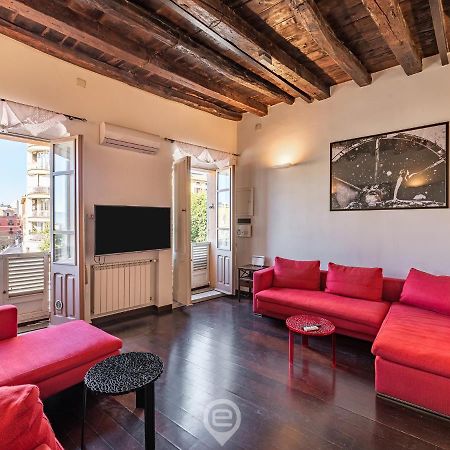 Piazza Yenne Apartment กาญารี ภายนอก รูปภาพ