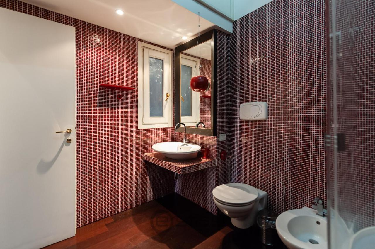 Piazza Yenne Apartment กาญารี ภายนอก รูปภาพ