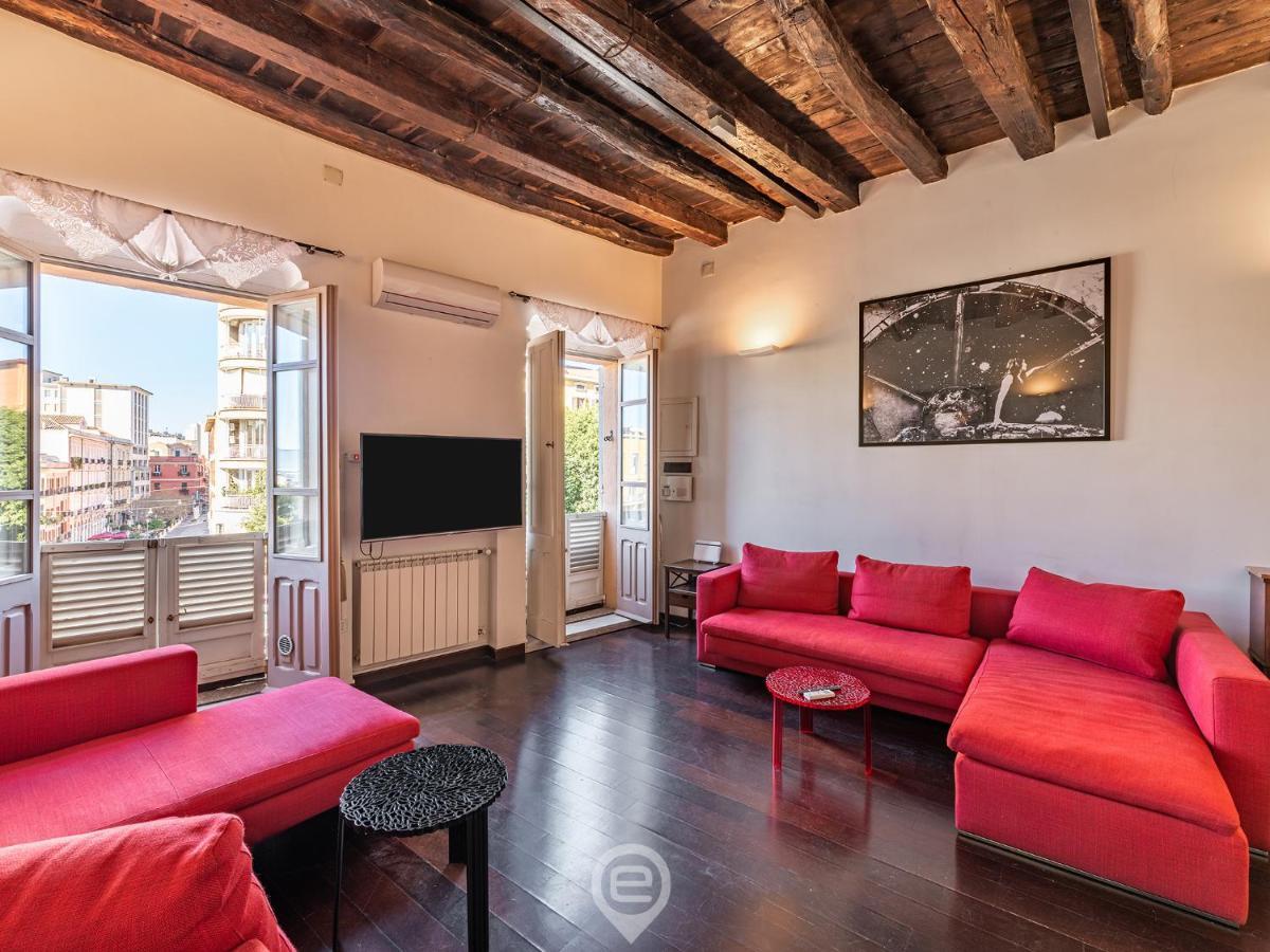 Piazza Yenne Apartment กาญารี ภายนอก รูปภาพ